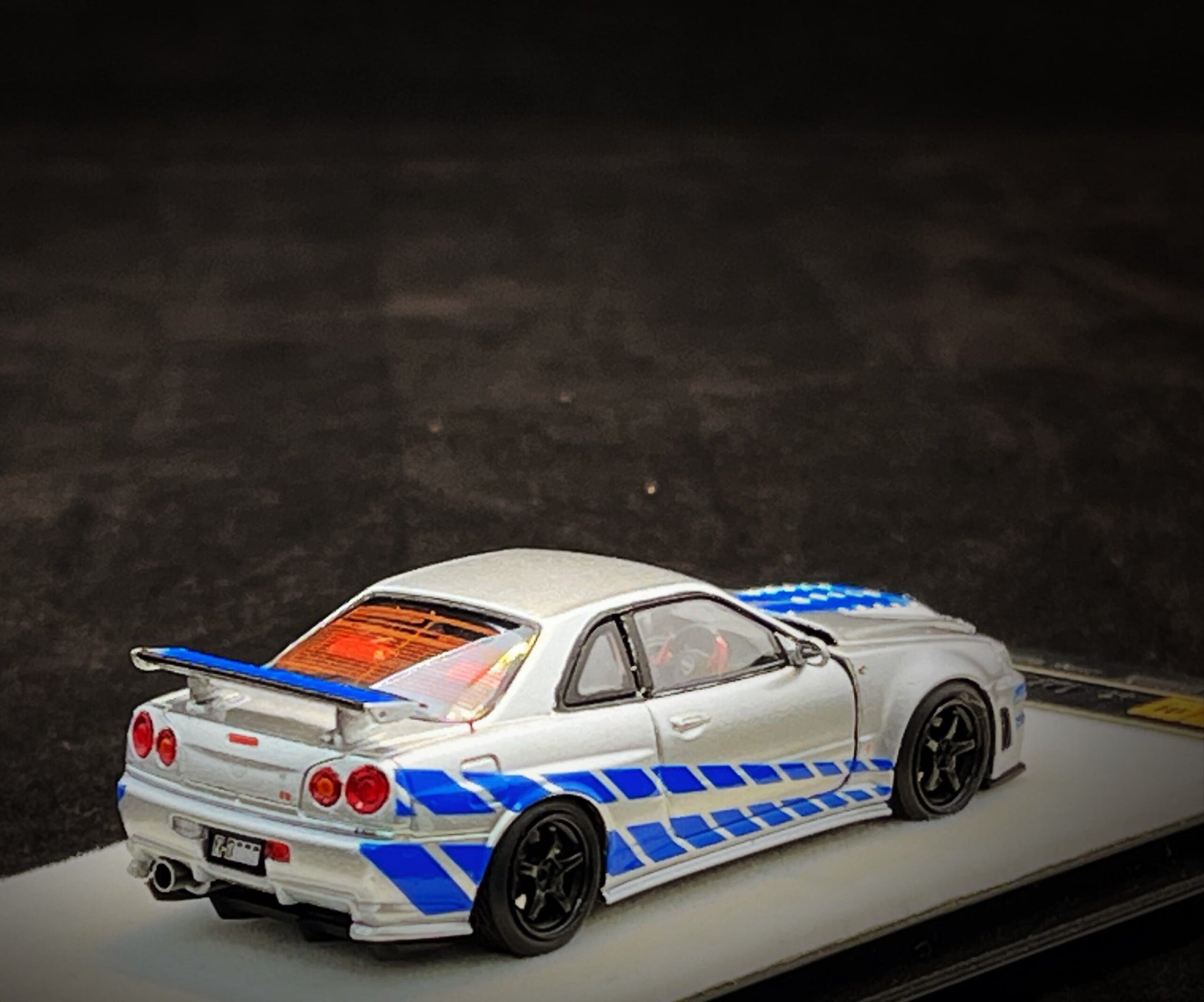 Gt R R34 Base PGM NISSAN SKYLINE GT-R R34 Z-TUNE SILVER/BLUE NORMAL BASE + ENGINE DI ...