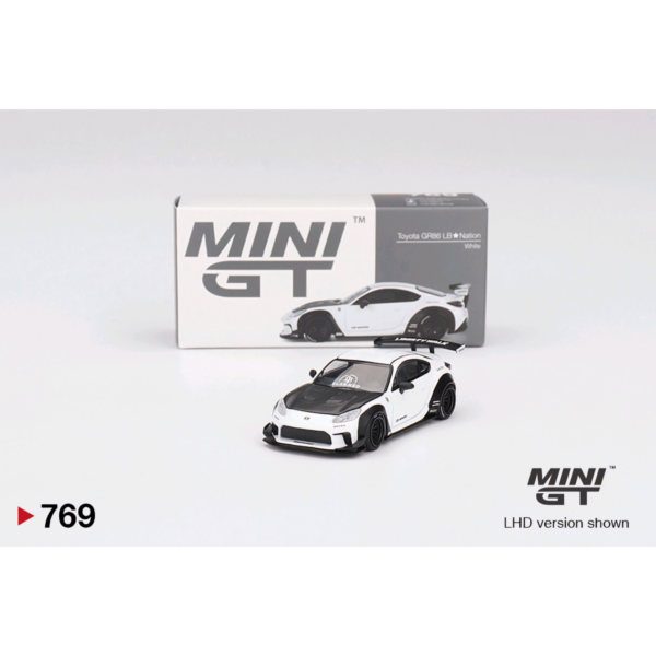 MINI GT TOYOTA GR86 LB★NATION WHITE