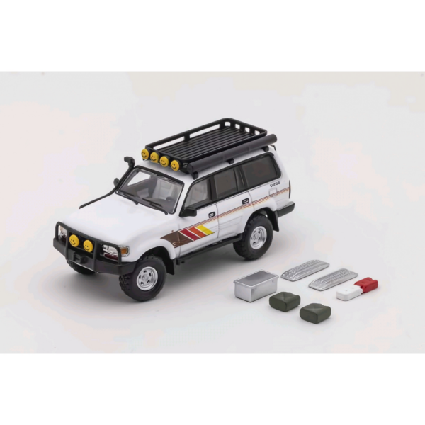 GCD TOYOTA LANDCRUISER LC80 WHITE + ACCESSORIES
