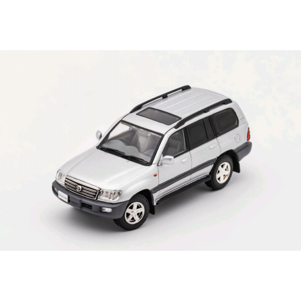 GCD TOYOTA LANDCRUISER 100 SILVER