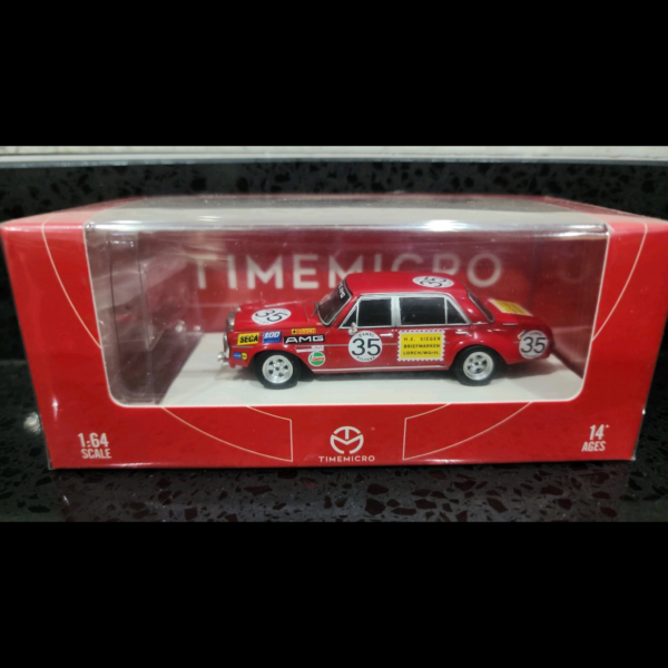 TIME MICRO MERCEDES-BENZ 300SEL RED + FIGURINE