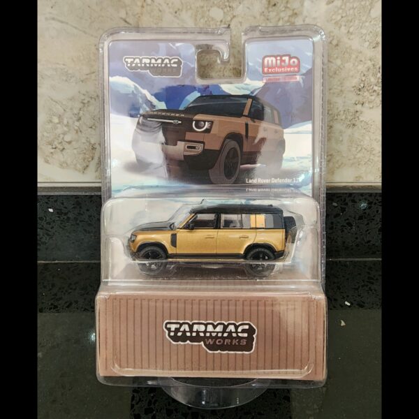 TARMAC WORKS LANDROVER DEFENDER 110 GOLD MIJO EXCLUSIVE