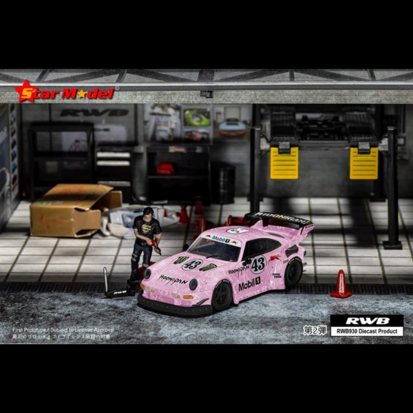 STAR MODEL PORCHE RWB 930 HOONIGAN #43 + FIGURINE & RWB JACK