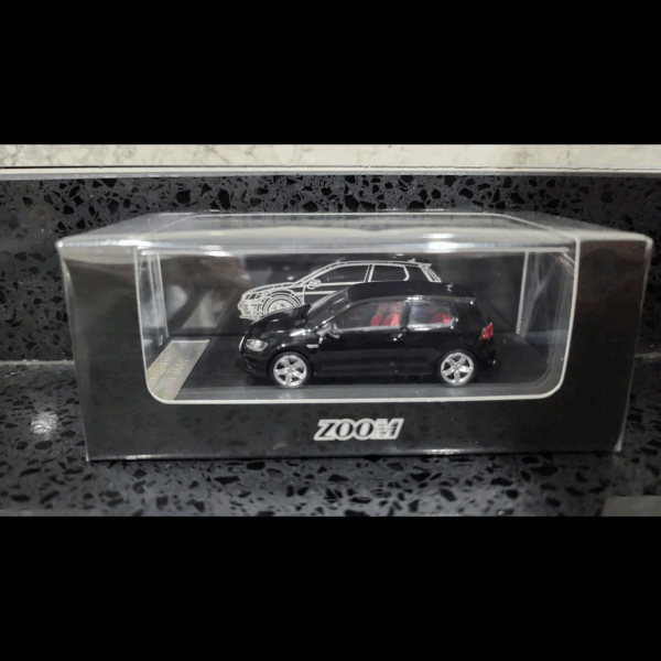 ZOOM VOLKSWAGEN GOLF 7R BLACK