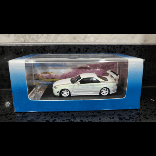 FUJI NISSAN SKYLINE GT-R R34 NISMO Z-TUNE HIGH WING WHITE PEARL