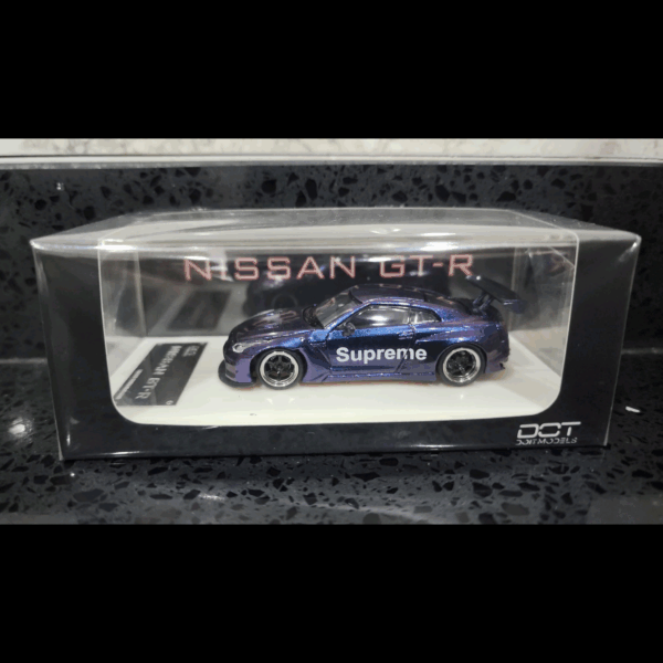 DOT MODELS ROCKET BUNNY NISSAN SKYLINE GT-R R35 SUPREME MAGIC PURPLE