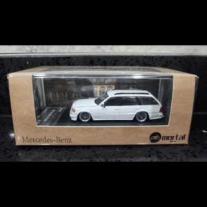 MORTAL MERCEDES-BENZ E300 S124 STATION WAGON WHITE LOW RIDE VERSION
