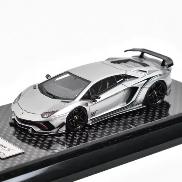 YM MODEL ROWEN LAMBORGHINI AVENTADOR S SILVER