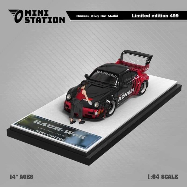 MINI STATION PORCHE RWB 964 ADVAN LIVERY + FIGURINE
